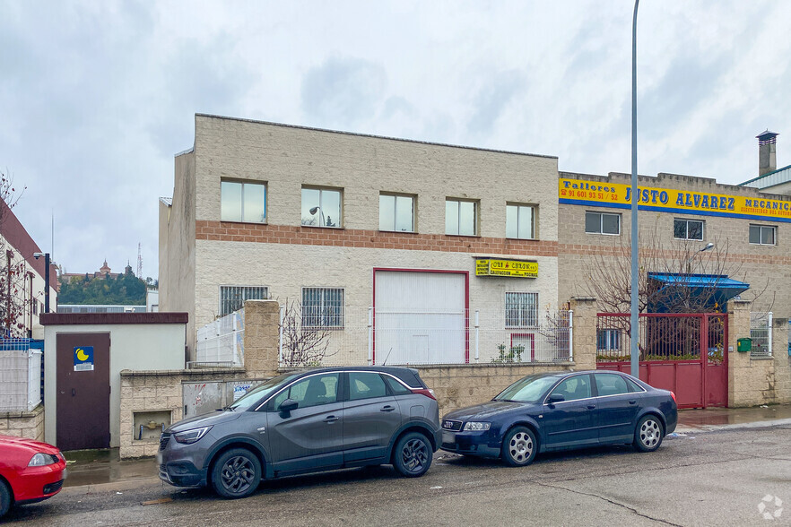 Industrial in Getafe, Madrid for rent - Building Photo - Image 1 of 3