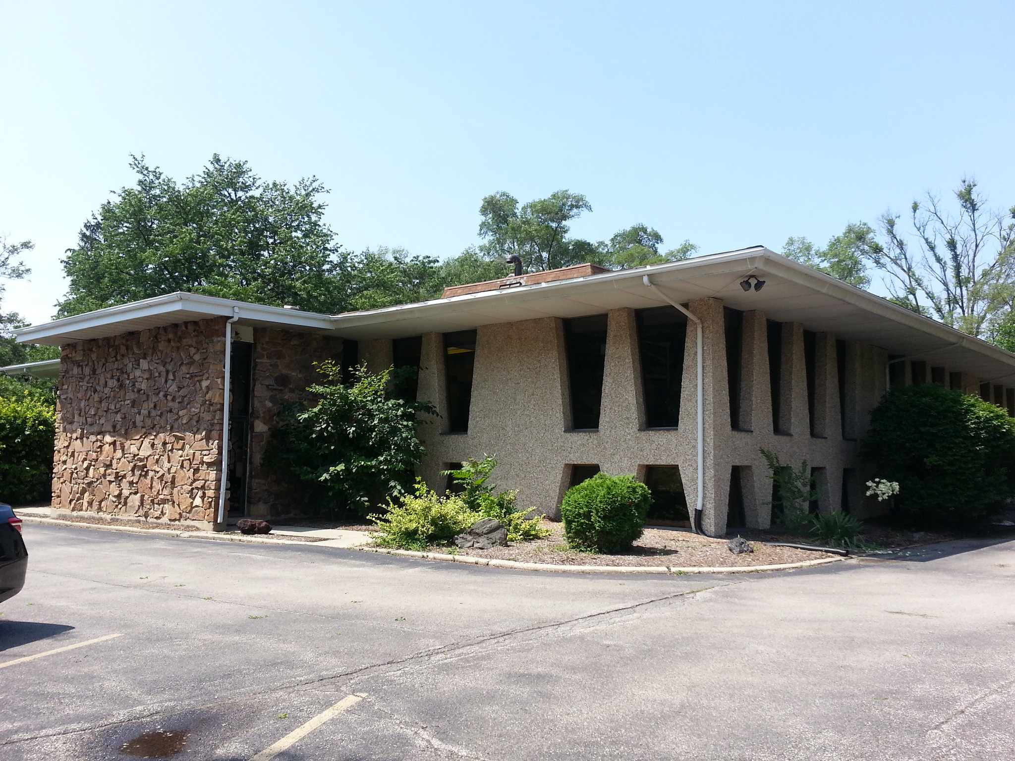 855 E Palatine Rd, Palatine, IL for sale Primary Photo- Image 1 of 19