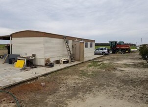 17097 Rowlee Rd, Wasco, CA for sale Primary Photo- Image 1 of 1