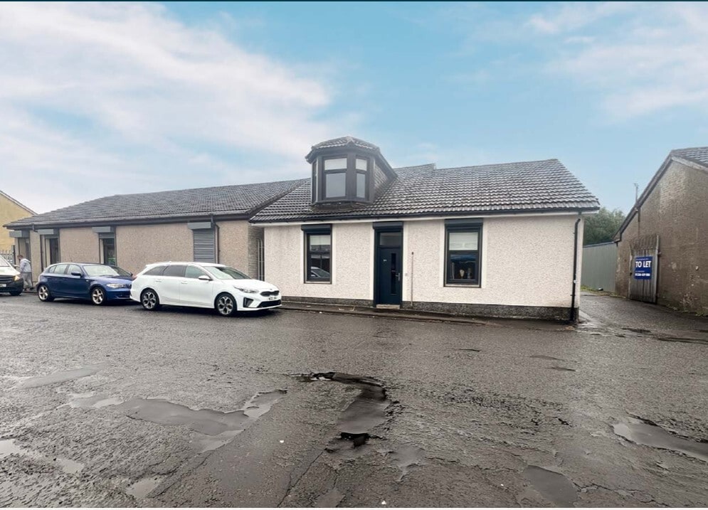 21 Southburn Rd, Airdrie for sale Primary Photo- Image 1 of 1