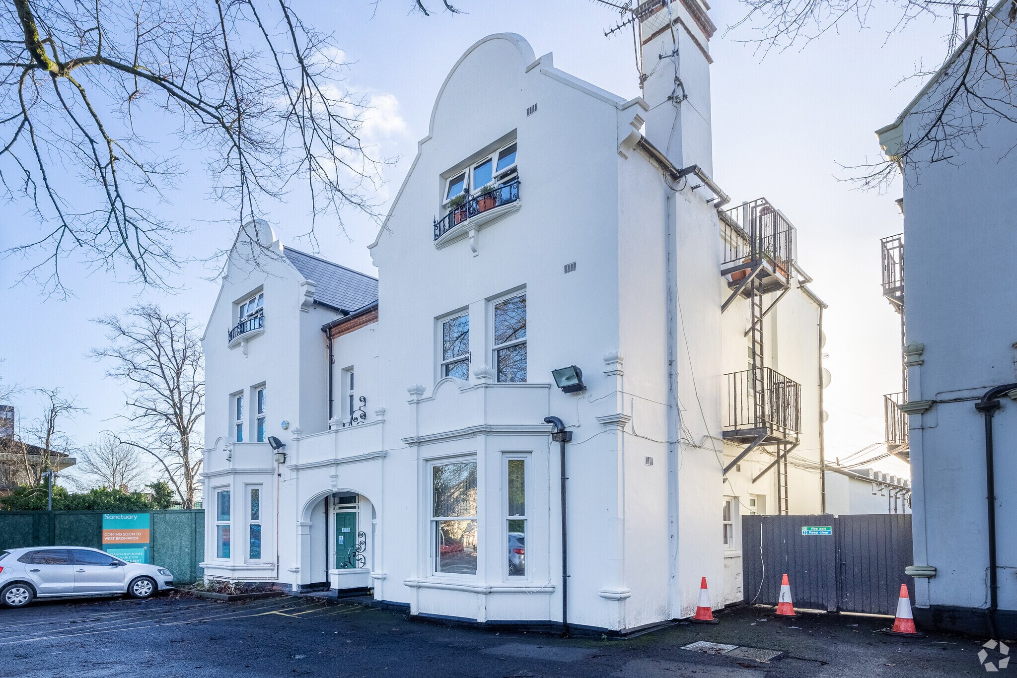 164 Birmingham Rd, West Bromwich for sale Primary Photo- Image 1 of 1