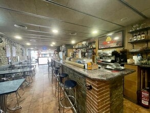 Retail in Granollers, Barcelona to rent Interior Photo- Image 2 of 13