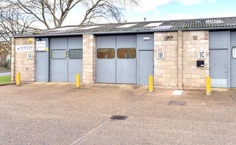 1B Brunel Way, Minehead to rent Primary Photo- Image 1 of 5