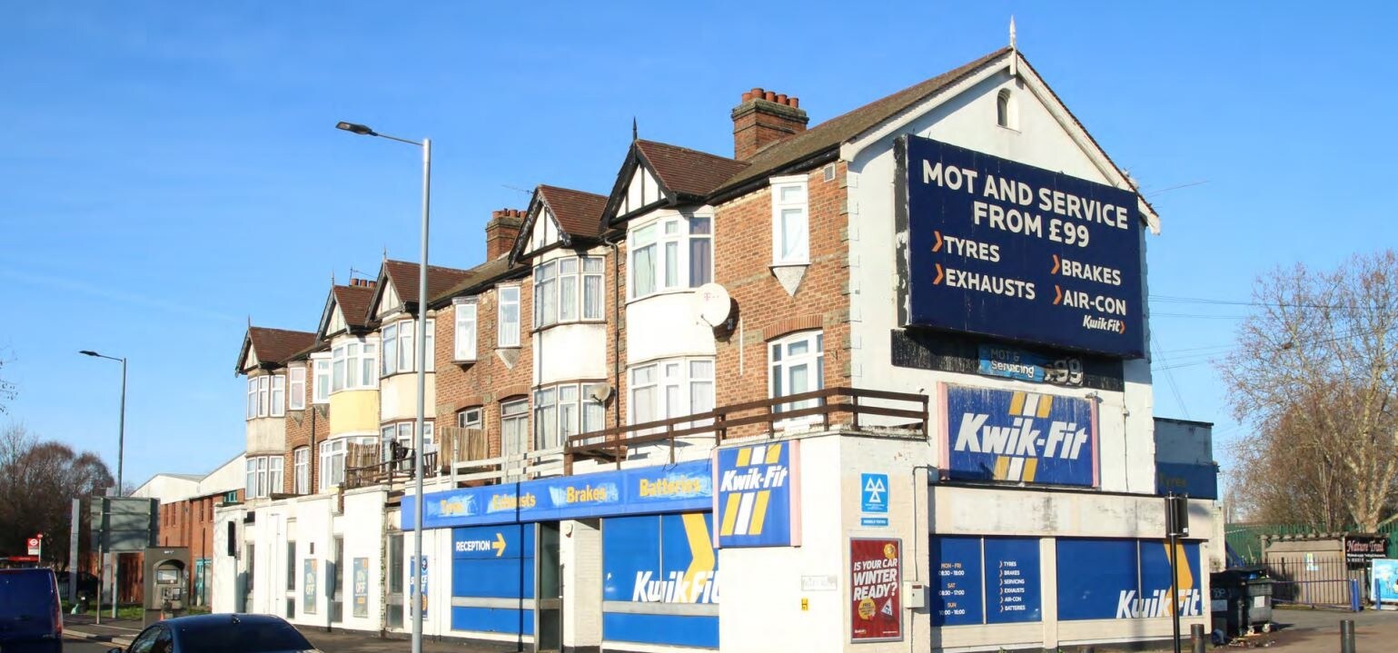 2-10 Billet Rd, London for sale Primary Photo- Image 1 of 1