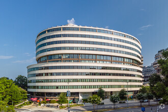 600 New Hampshire Ave NW, Washington, DC for rent Building Photo- Image 1 of 21