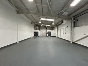 13-15 West Telferton, Edinburgh to rent Interior Photo- Image 2 of 2