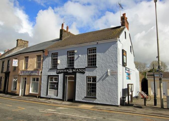 3 Bridge St, Kidwelly for sale Primary Photo- Image 1 of 1