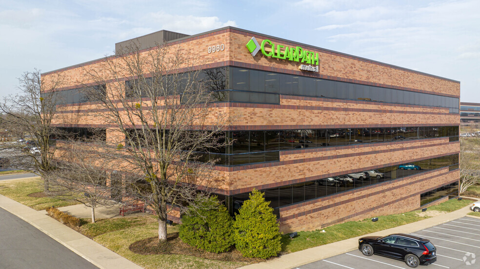 9960 Corporate Campus Dr, Louisville, KY for rent - Primary Photo - Image 1 of 13