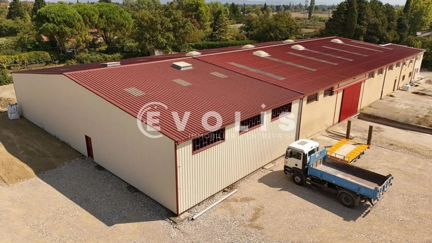 125 Chemin Des Eygaillotes, Courthézon to rent Building Photo- Image 1 of 9