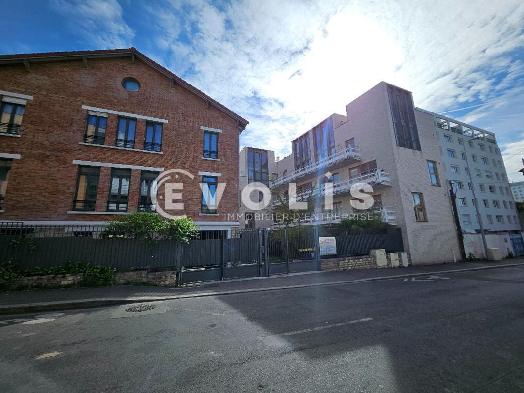 Office in Arcueil to rent Building Photo- Image 1 of 28