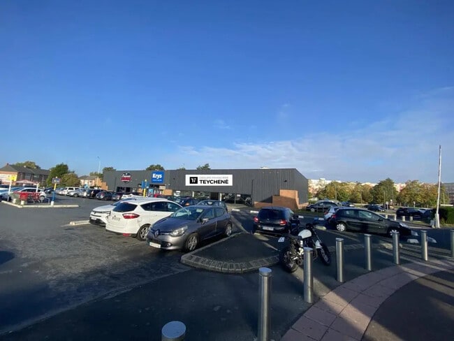 Location Commerce 564 m²