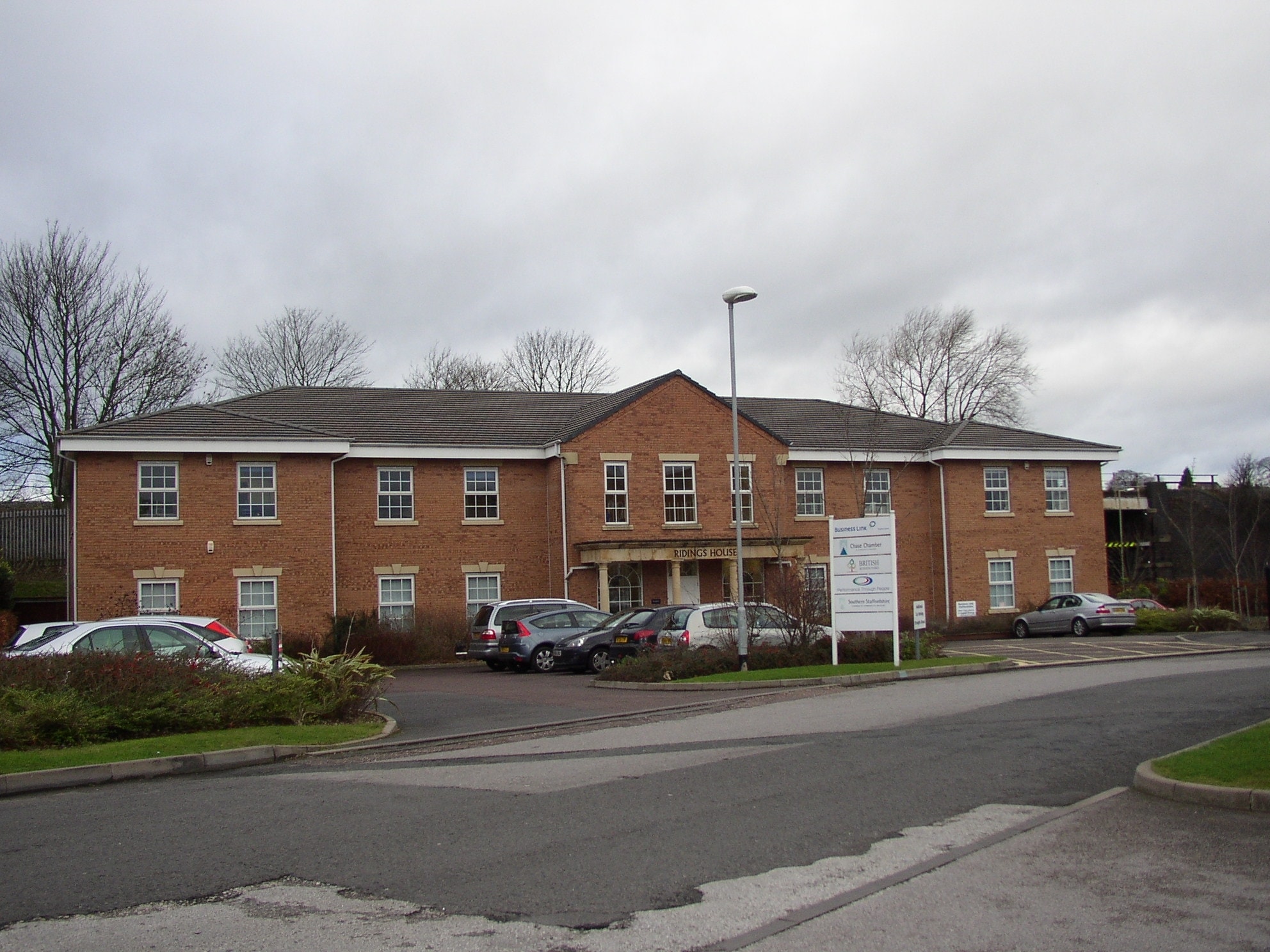 Eastern Way, Cannock to rent Primary Photo- Image 1 of 6