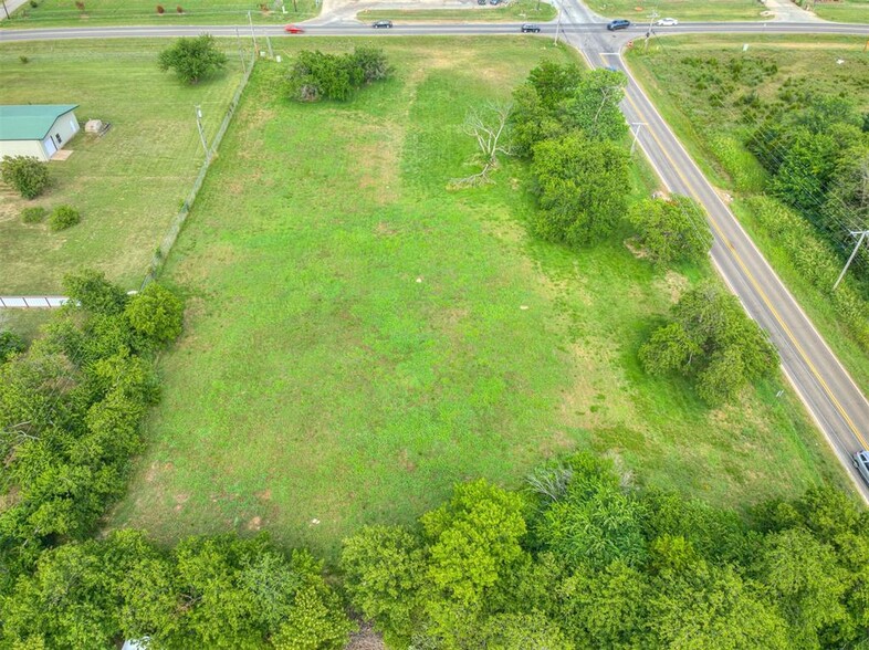 SW 12th & Sunnylane Rd, Moore, OK for sale - Aerial - Image 2 of 4