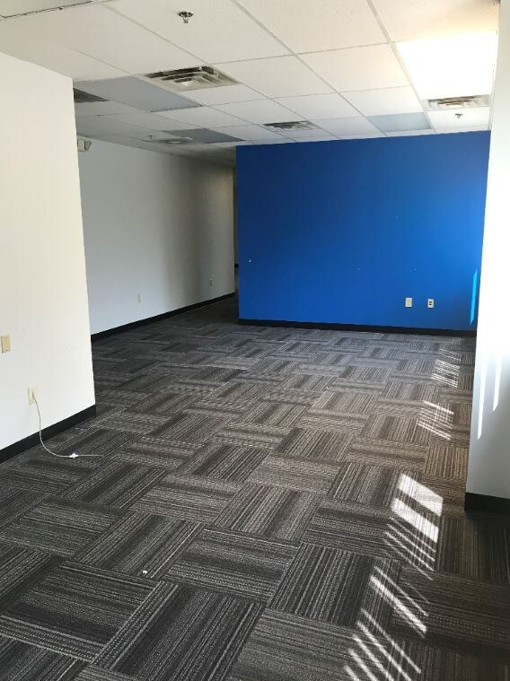 400 S Greenwood Ave, Easton 18045 Office for Rent