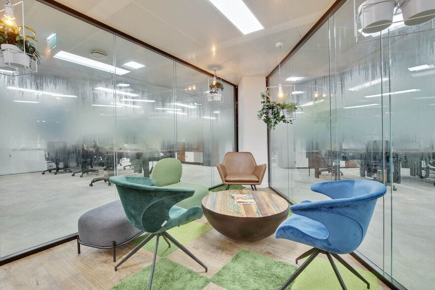 Office in Puteaux to rent - Building Photo - Image 3 of 20