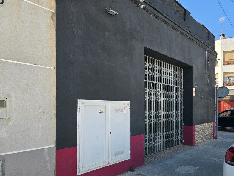 Retail in Amposta, Tarragona to rent - Construction Photo - Image 2 of 13