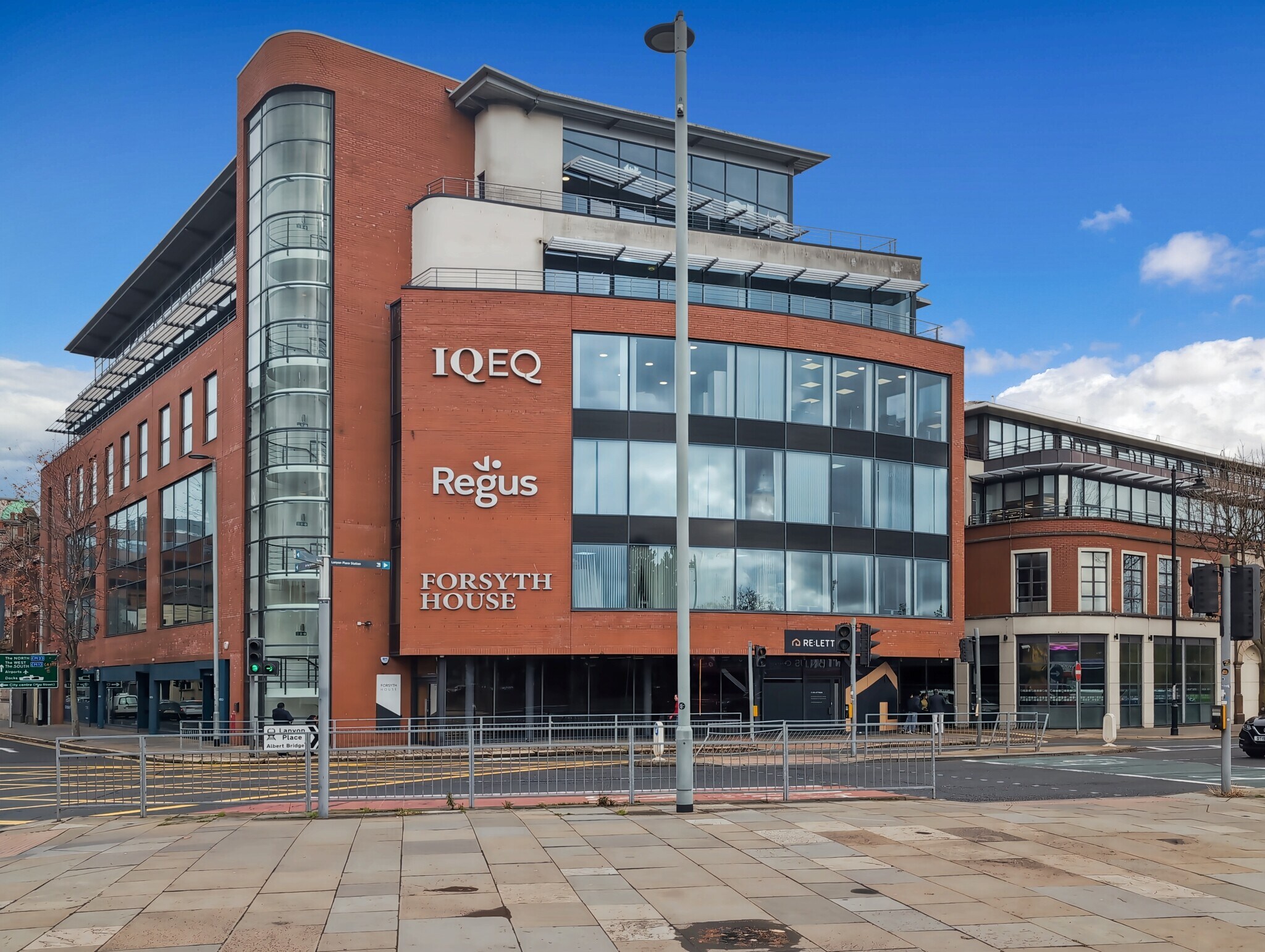 Cromac St, Belfast to rent Interior Photo- Image 1 of 11