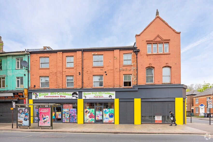 156-158 Hessle Rd, Hull to rent - Building Photo - Image 2 of 2