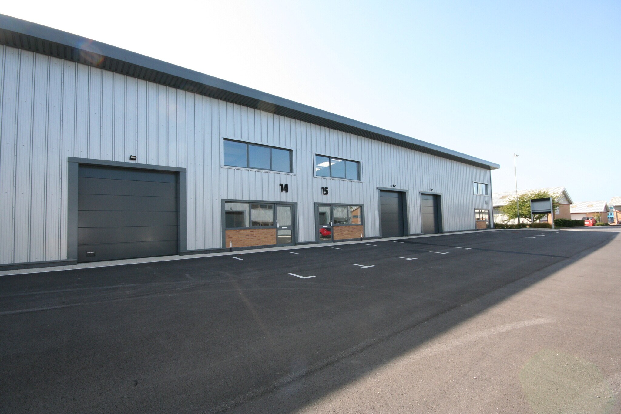 Commerce Clos, Westbury for sale Building Photo- Image 1 of 1