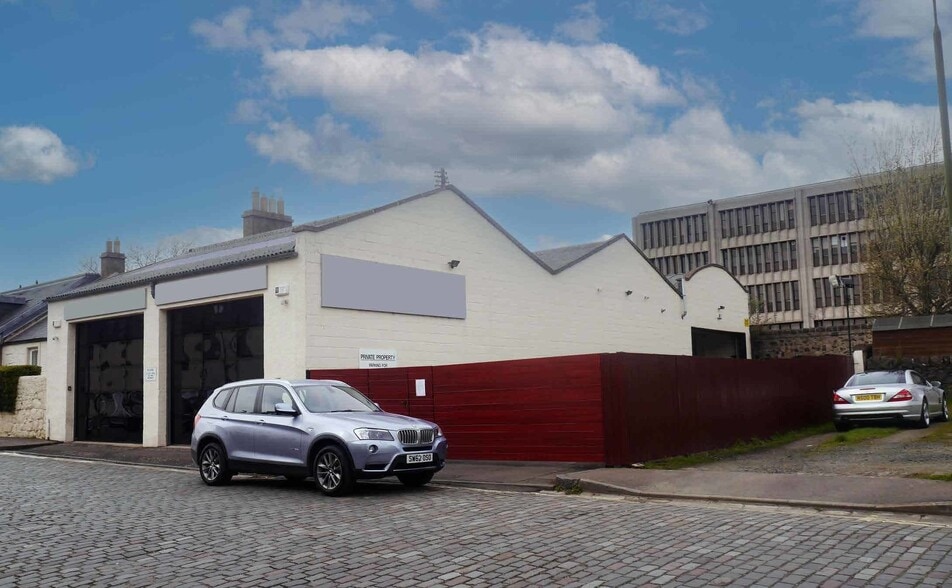5 Devon Pl, Edinburgh to rent - Building Photo - Image 1 of 3