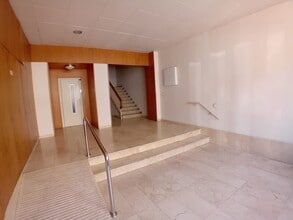 Retail in Igualada, Barcelona to rent Interior Photo- Image 2 of 15