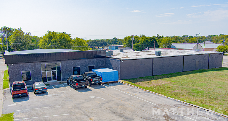 201 W Smith St, Cleburne, TX for sale - Building Photo - Image 1 of 3