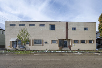 1959 S 54th St, West Allis, WI for sale Building Photo- Image 1 of 1