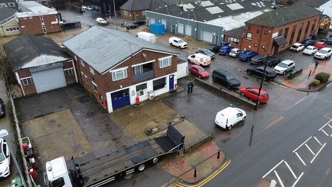 More details for 271 High St, St Albans - Light Industrial to Rent