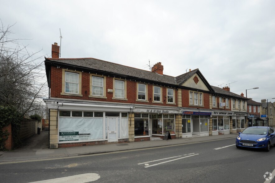 18-26 Bath Rd, Melksham for sale - Primary Photo - Image 1 of 1