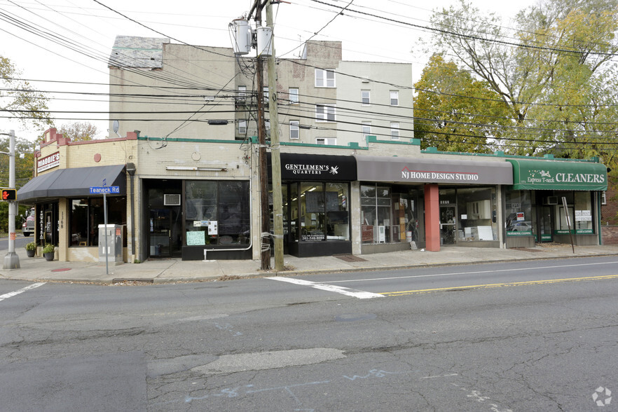 1368-1374 Teaneck Rd, Teaneck, NJ for sale - Primary Photo - Image 1 of 1