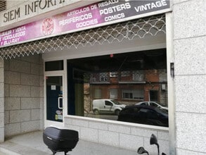 Retail in Colmenar Viejo, Madrid to rent Construction Photo- Image 2 of 14