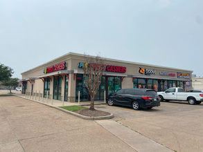 6868 Spencer Hwy, Pasadena, TX for rent Building Photo- Image 1 of 12