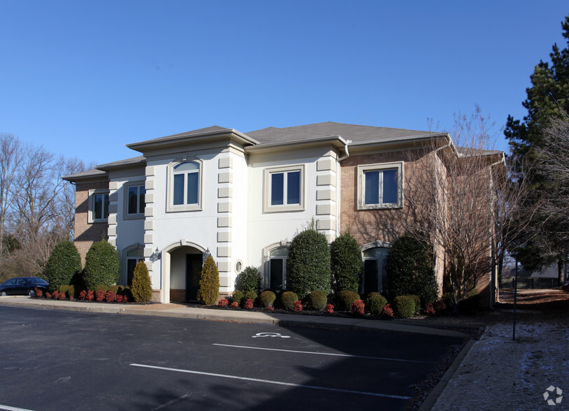 Office in Memphis, TN for sale - Primary Photo - Image 1 of 1