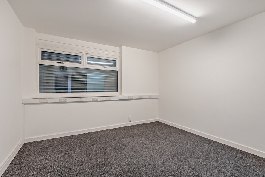 Hazelwell Rd, Birmingham for rent - Building Photo - Image 3 of 12