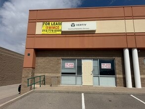 1060 Doniphan Park Cir, El Paso, TX to rent Building Photo- Image 2 of 2