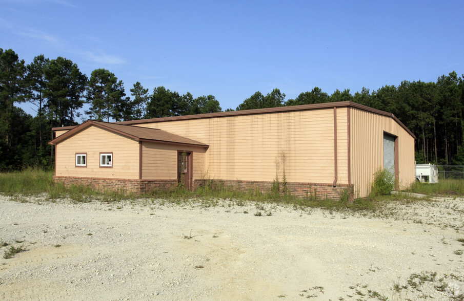 1641 Main St, Bonneau, SC for sale - Primary Photo - Image 1 of 1