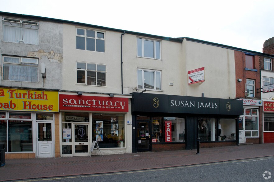 103-105 Market St, Chorley to rent - Primary Photo - Image 1 of 1