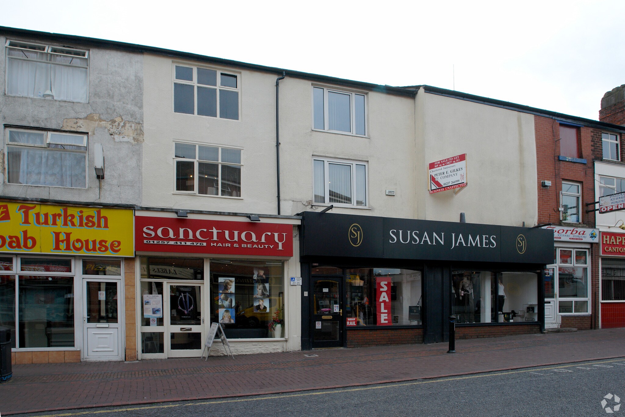 103-105 Market St, Chorley to rent Primary Photo- Image 1 of 2