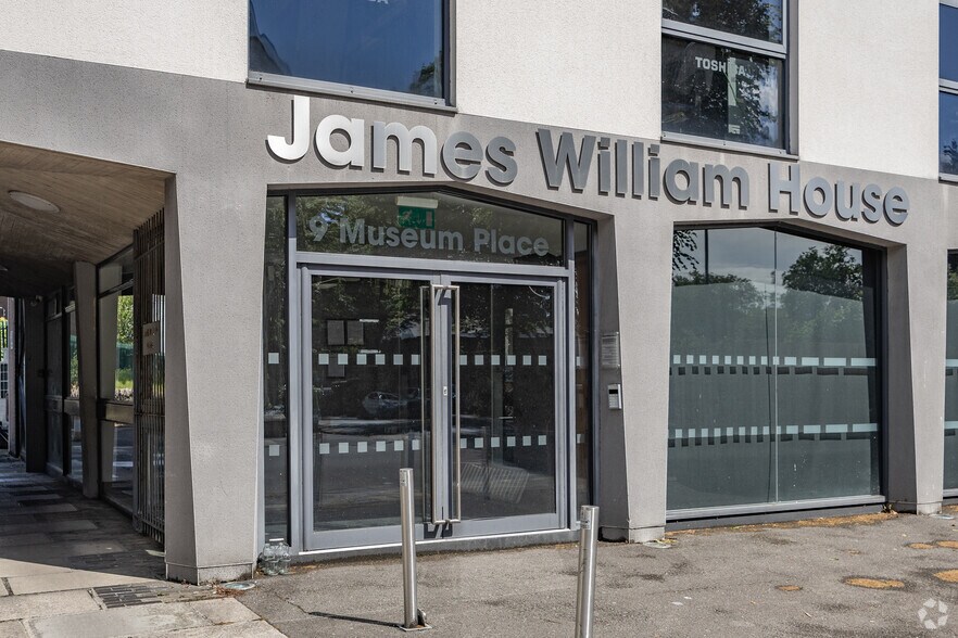 9 Museum Pl, Cardiff to rent - Building Photo - Image 3 of 3