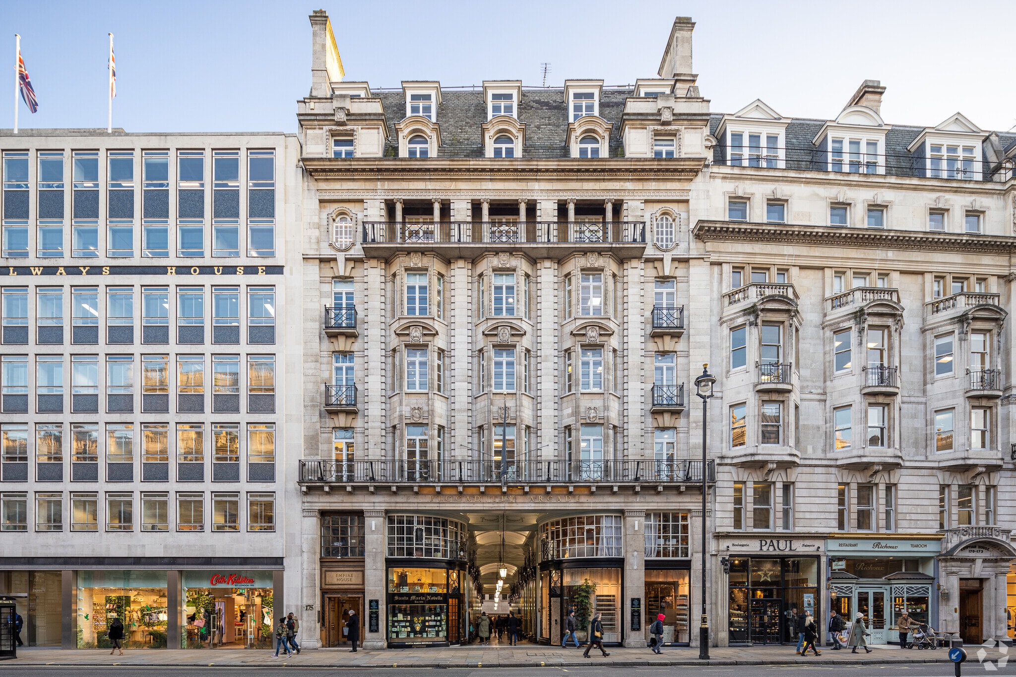 174-176 Piccadilly, London for sale Building Photo- Image 1 of 1