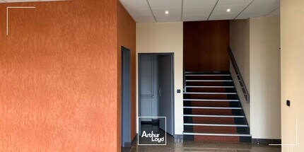 17-21 Rue Du Petit Albi, Cergy to rent Interior Photo- Image 1 of 1