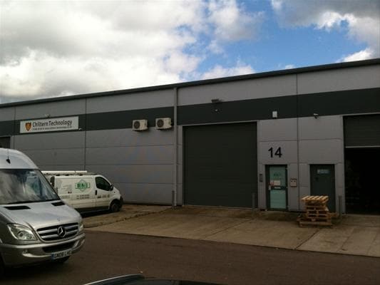 Smeaton Clos, Aylesbury for sale - Building Photo - Image 3 of 4
