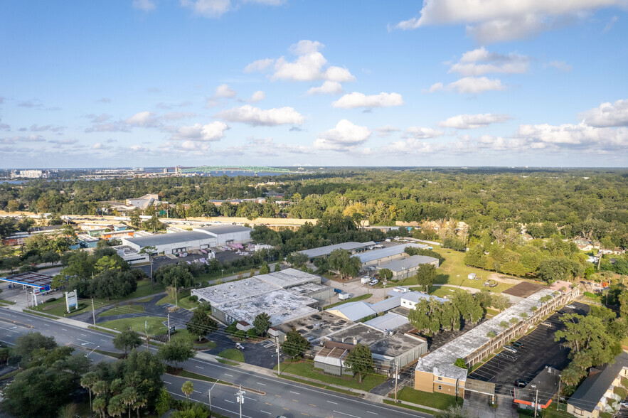 3139 Philips Hwy, Jacksonville, FL for rent - Aerial - Image 2 of 5