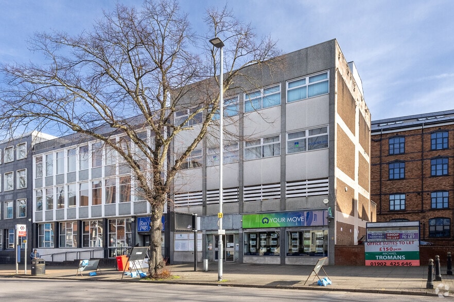 6 Waterloo Rd, Wolverhampton to rent - Building Photo - Image 2 of 2