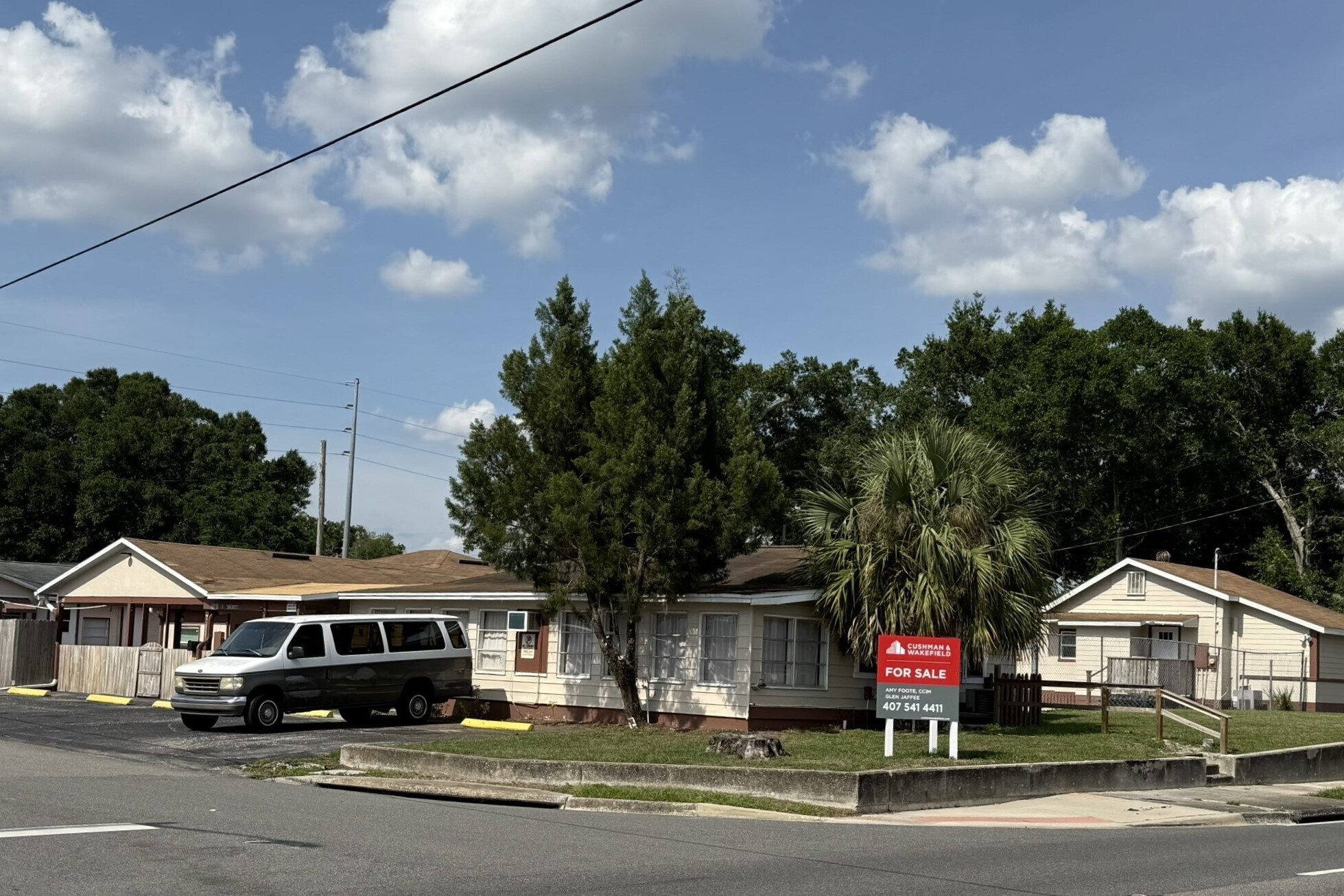 Versatile Opportunity on Michigan St. portfolio of 2 properties for sale on LoopNet.co.uk Building Photo- Image 1 of 9