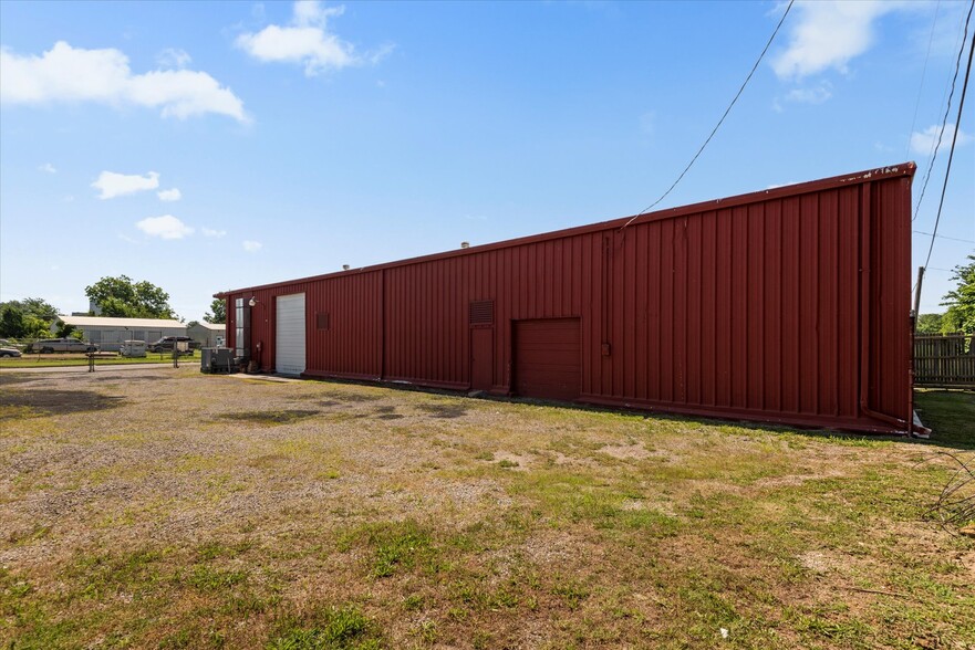 301 S Morton Ave, Bartlesville, OK for sale - Building Photo - Image 2 of 14