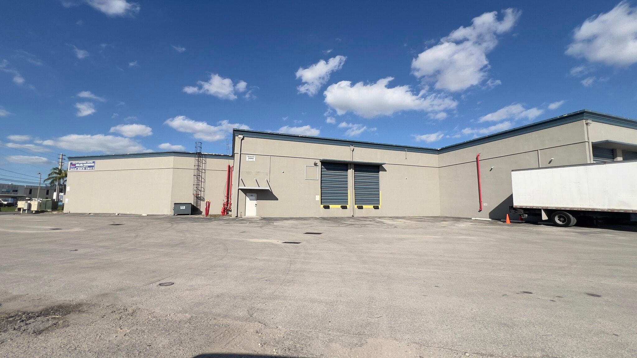 9949 NW 89th Ave, Medley, FL to rent Building Photo- Image 1 of 3