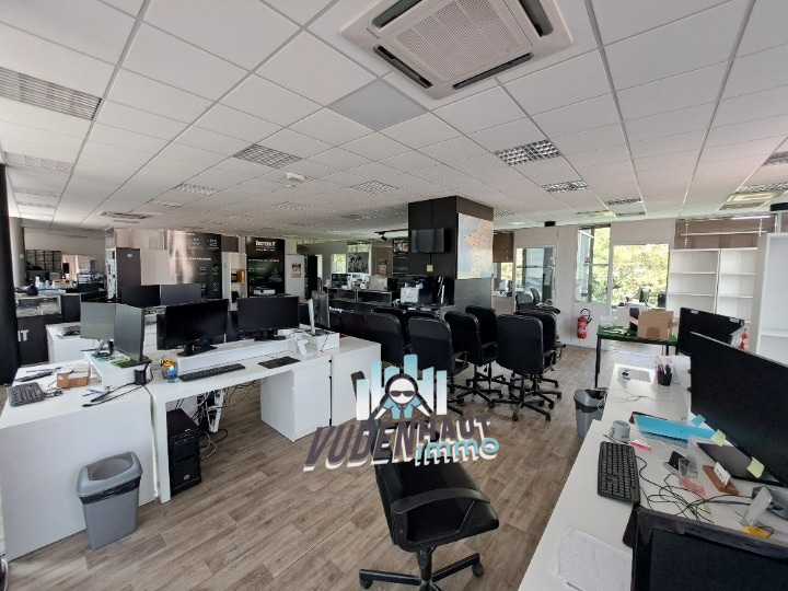 Retail in Portet-sur-Garonne to rent - Interior Photo - Image 2 of 18