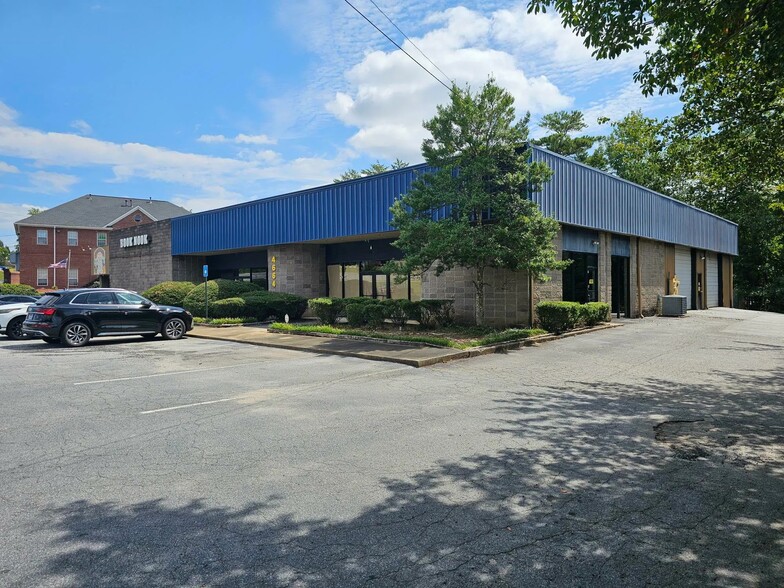 4664 Highway 29 NW, Lilburn, GA for rent - Building Photo - Image 1 of 6