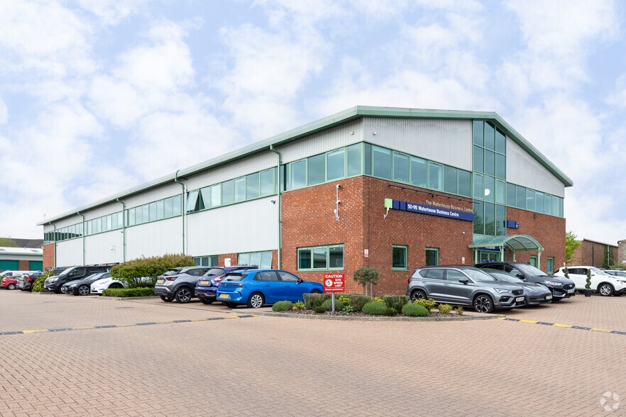 2 Cromar Way, Chelmsford for sale - Primary Photo - Image 1 of 1